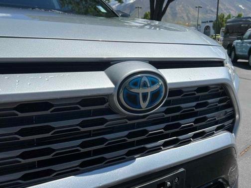 2019 Toyota RAV4 Hybrid XSE