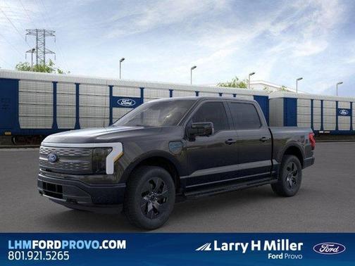 2025 Ford F-150 Lightning LARIAT