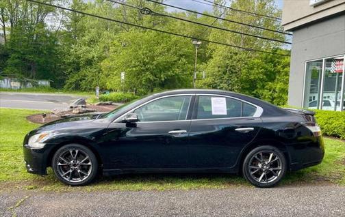 2014 Nissan Maxima S