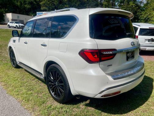 2020 INFINITI QX80 Luxe