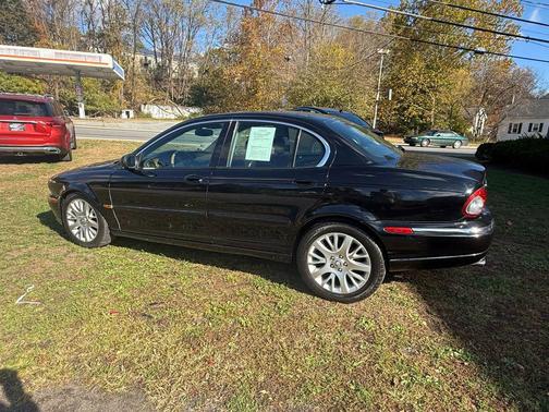 2003 Jaguar X-Type 2.5