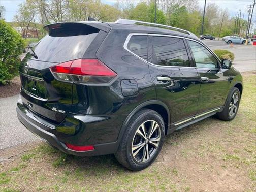 2018 Nissan Rogue SL