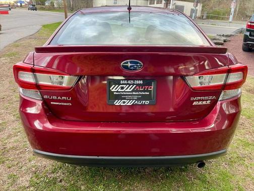 2017 Subaru Impreza 2.0i