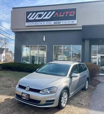 2017 Volkswagen Golf SportWagen TSI S