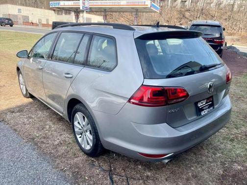 2017 Volkswagen Golf SportWagen TSI S