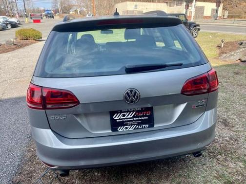2017 Volkswagen Golf SportWagen TSI S