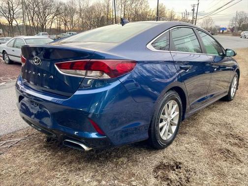 2018 Hyundai SONATA SE