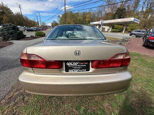 2000 Honda Accord 2.3 LX