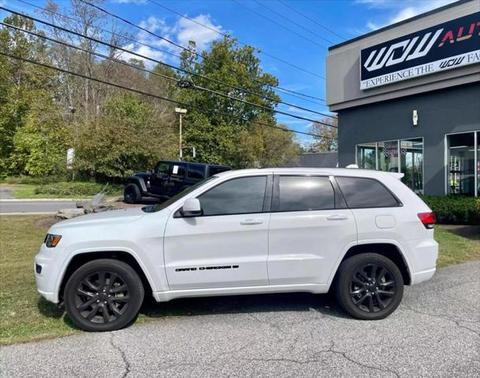2022 Jeep Grand Cherokee Laredo
