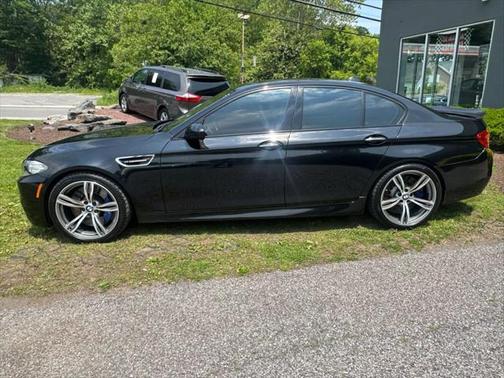 2014 BMW M5 Base