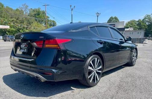 2020 Nissan Altima SR FWD