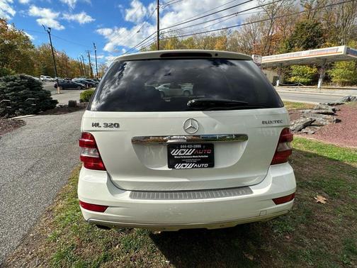 2009 Mercedes-Benz M-Class 4MATIC