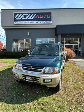 2001 Mitsubishi Montero Limited