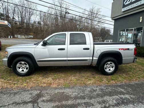 2008 Dodge Dakota Base