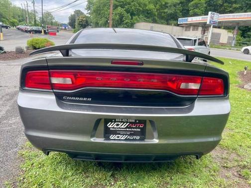 2011 Dodge Charger Base