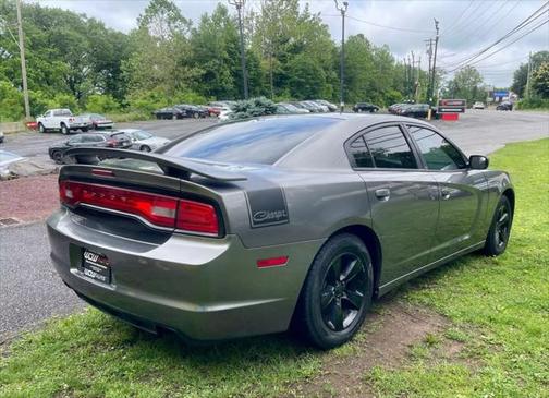 2011 Dodge Charger Base