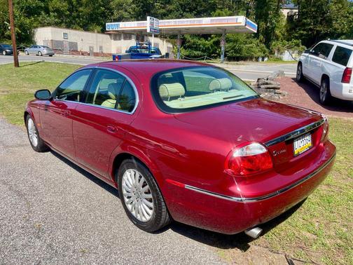 2005 Jaguar S-Type 4.2L V8