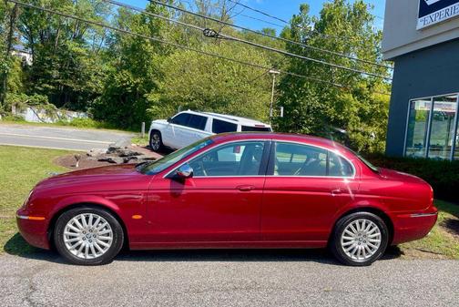 2005 Jaguar S-Type 4.2L V8