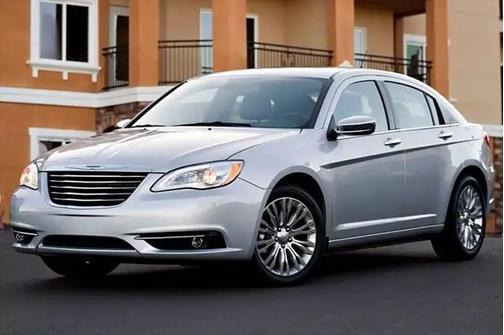 2013 Chrysler 200 Limited