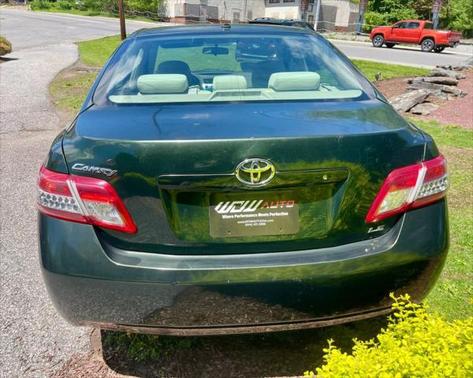 2010 Toyota Camry LE