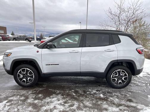 2026 Jeep Compass Trailhawk