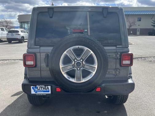 2023 Jeep Wrangler Sahara