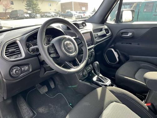 2021 Jeep Renegade Latitude