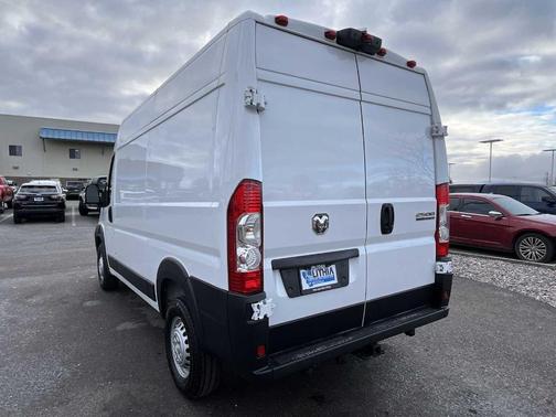 2025 RAM ProMaster 2500 High Roof
