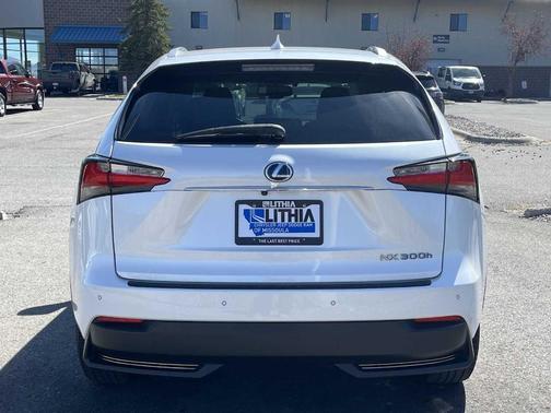 2017 Lexus NX 300h Base