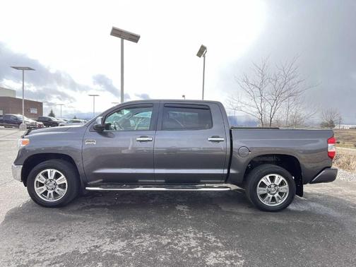 2017 Toyota Tundra 1794