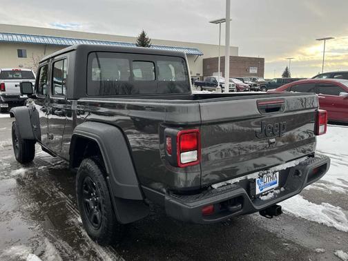 2026 Jeep Gladiator Sport