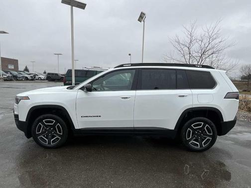 2026 Jeep Cherokee LAREDO/LIMITED