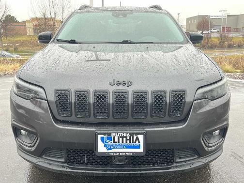 2023 Jeep Cherokee Altitude Lux