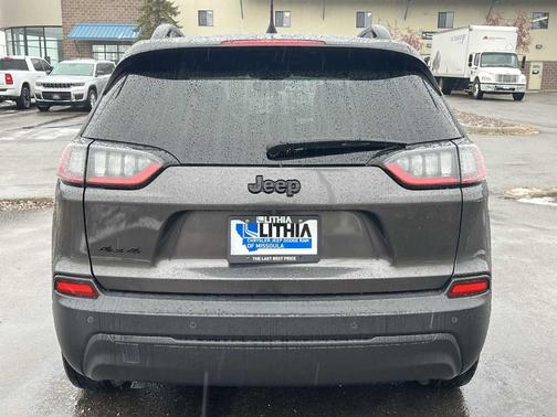 2023 Jeep Cherokee Altitude Lux