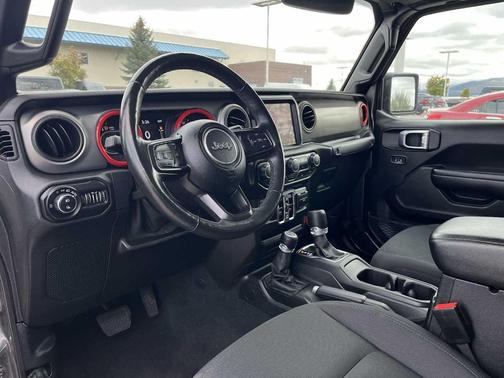 2021 Jeep Gladiator Sport