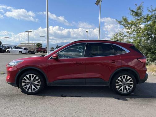 2021 Ford Escape Titanium