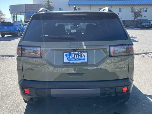 41 2026 Jeep Cherokee LAREDO/LIMITED