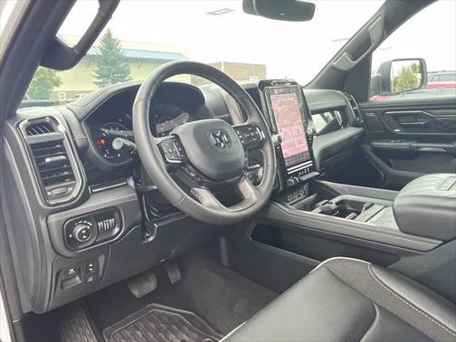 2025 RAM 1500 Limited Crew Cab 4x4 57' Box