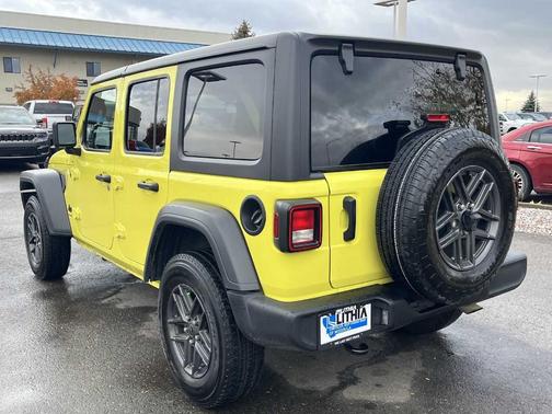2024 Jeep Wrangler Sport