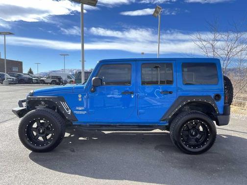 2012 Jeep Wrangler Unlimited Sahara