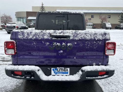 2026 Jeep Gladiator Sport