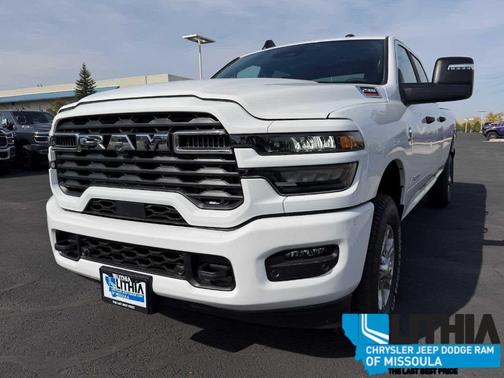 Bright White Clearcoat 2026 RAM 2500 Big Horn