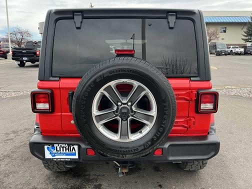 2020 Jeep Wrangler Unlimited Sahara