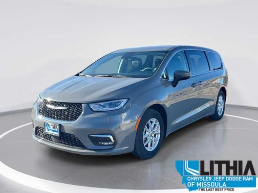 2023 Chrysler Pacifica Touring-L