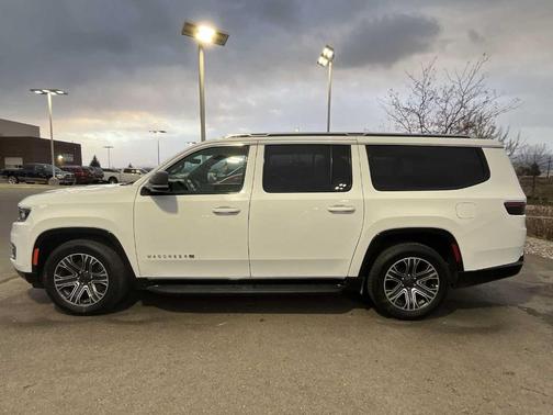 2023 Jeep Wagoneer L Series II