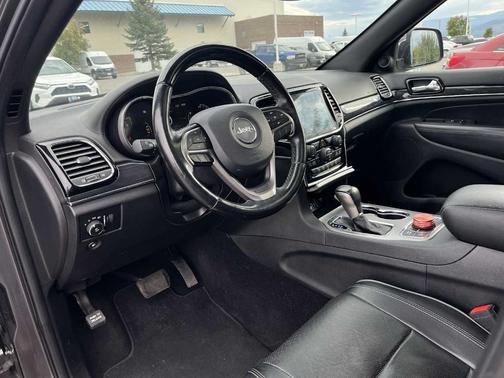 2020 Jeep Grand Cherokee Overland