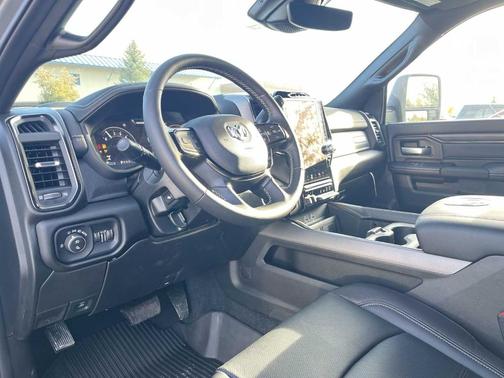 2026 RAM 2500 Rebel/Power Wagon