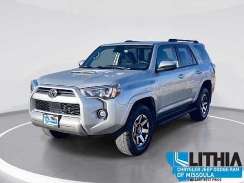 2024 Toyota 4Runner TRD Off Road