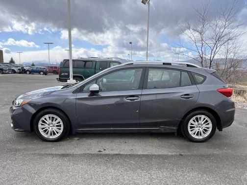 2018 Subaru Impreza 2.0i Premium
