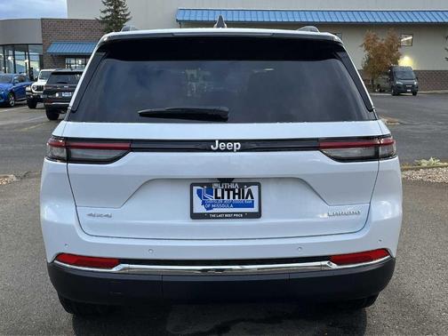 2025 Jeep Grand Cherokee Laredo X